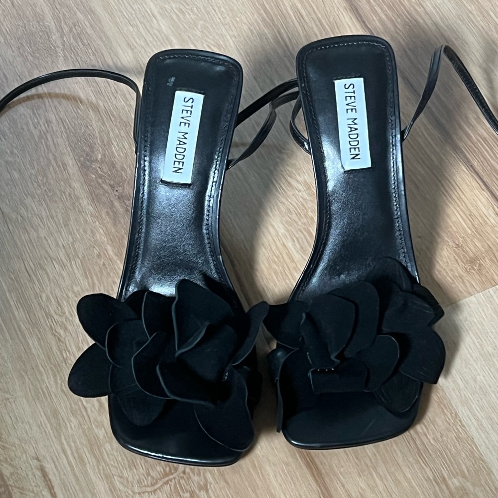 Black suede flower heel with ankle strap!